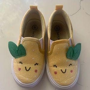 Cat and Jack "Stevie" lemon shoes
